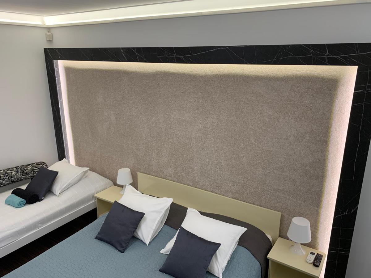 Sunset Apartments Hajduszoboszlo Ngoại thất bức ảnh