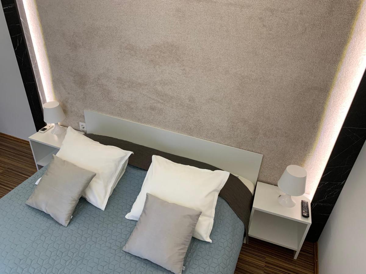Sunset Apartments Hajduszoboszlo Ngoại thất bức ảnh
