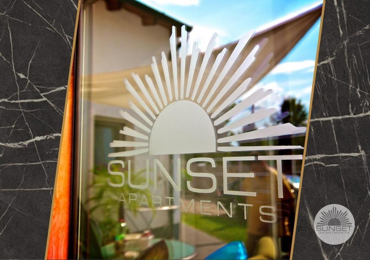Sunset Apartments Hajduszoboszlo Ngoại thất bức ảnh