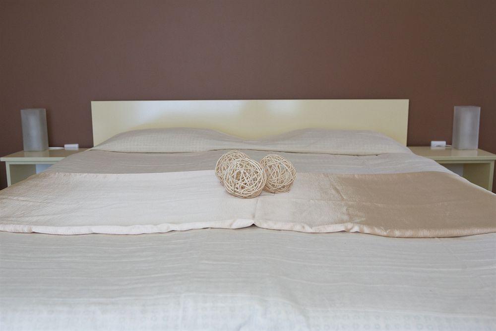 Sunset Apartments Hajduszoboszlo Ngoại thất bức ảnh